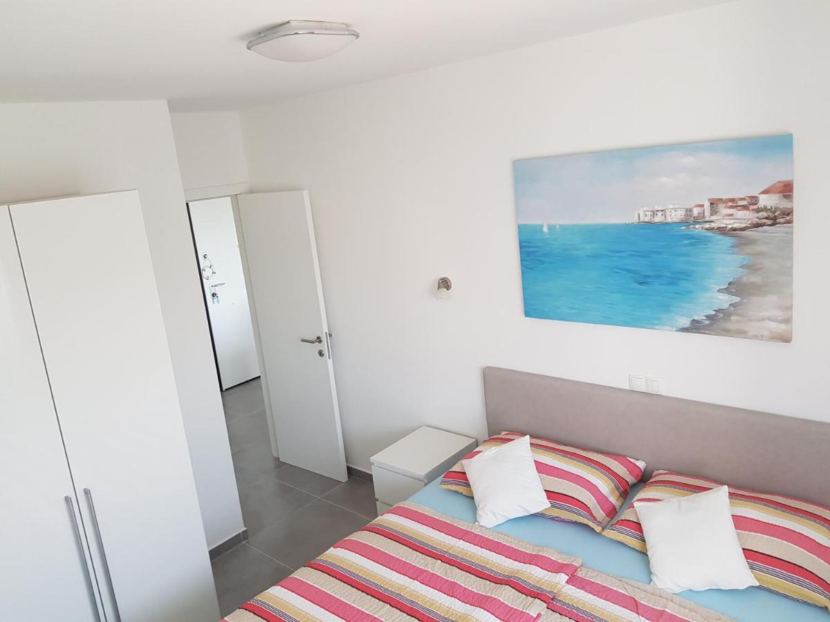 Villa Gabriel Nin Exteriör bild